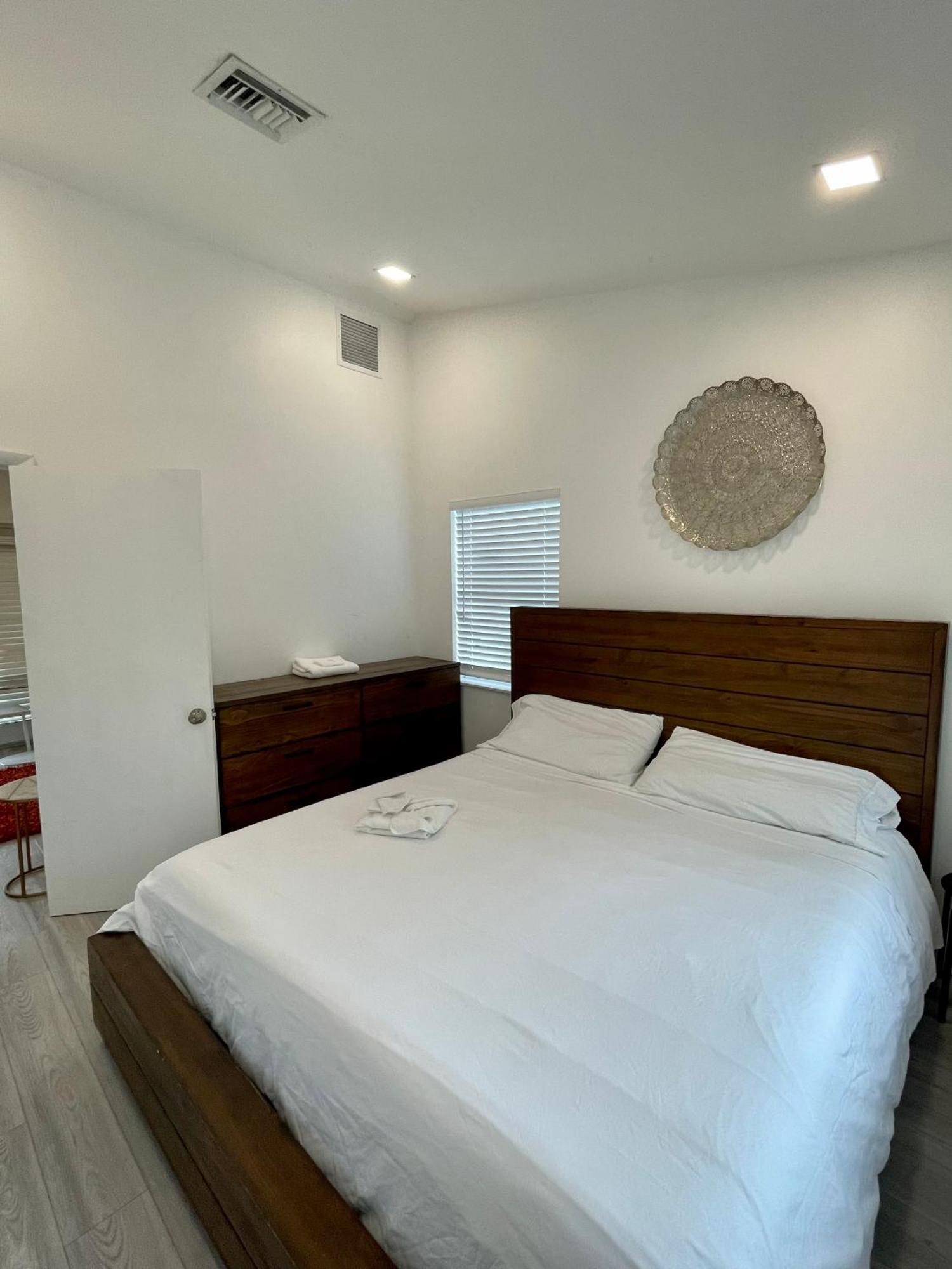 Modern Riverview Apartments Fort Lauderdale Exterior photo